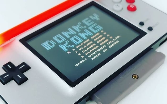 Modder Transforms Broken Ds Lite S Into Snazzy Looking Game Boy Advance S