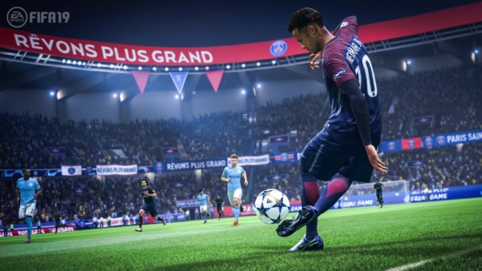 FIFA 19 early access, tips and tricks to be the best fifa 19 player, ea access, play with friends in FIFA 19, icons, FUT Champions Qualification Points, change squad name in FIFA 19, low driven shot, how to change tactics in fifa 19, turn off player change arrow