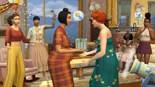 Pregnant Sim in Sims 4