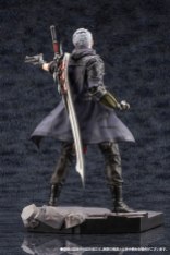 Devil May Cry 5 Figures (13)