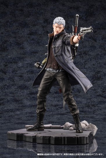 Devil May Cry 5 Figures (17)