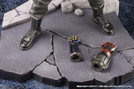 Devil May Cry 5 Figures (4)