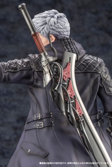 Devil May Cry 5 Figures (7)