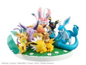 Evee Friends Figure