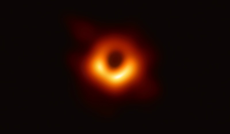 black hole, mass effect