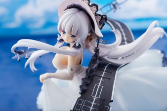 Azur Lane Illustrious Figure