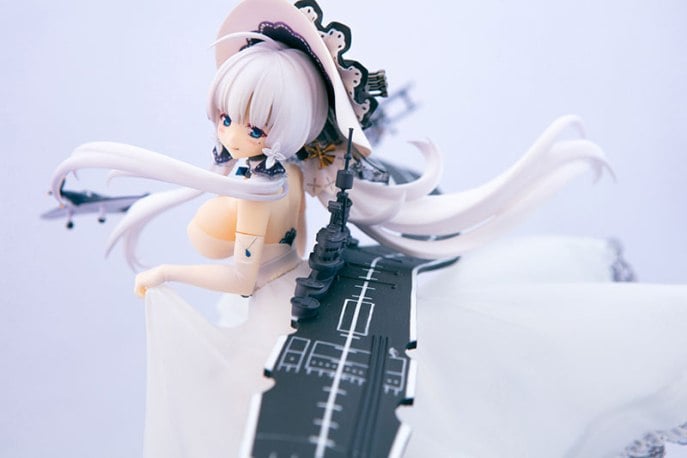 Azur Lane Illustrious Figure