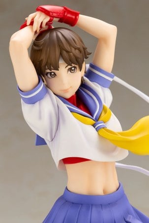 Street Fighter Sakura Figure (8)