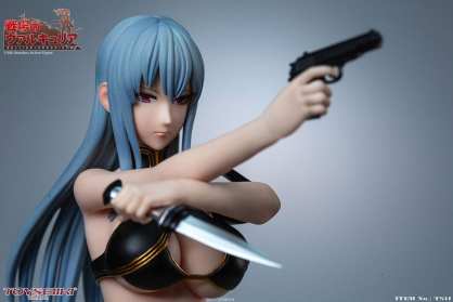 Valkyria Chronicles Selvaria Figure (8)
