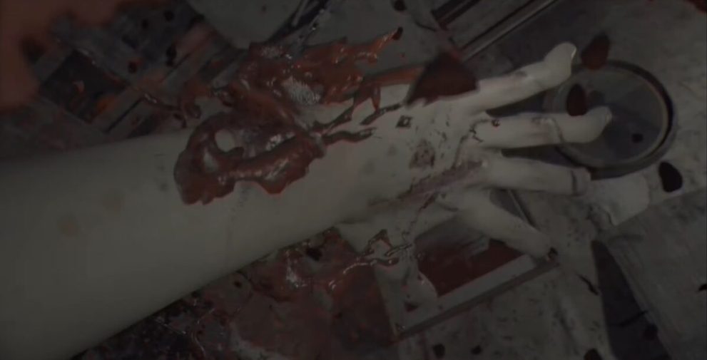 Resident Evil Ethan's Hand Injuries