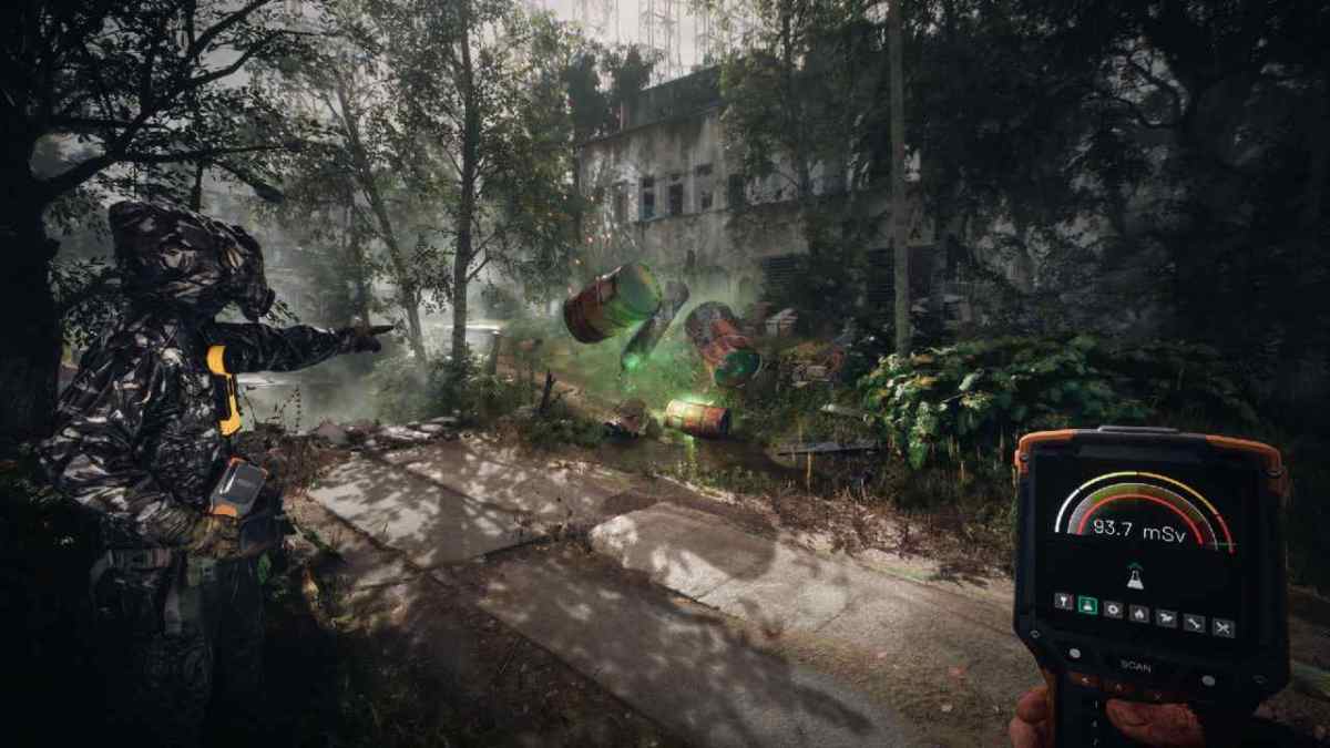 how to return to base in Chernobylite
