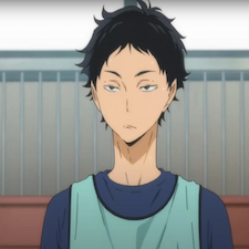 Akaashi on the court looking unimpressed