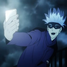 Sotoru taking a selfie of himself with his blindfold mask on
