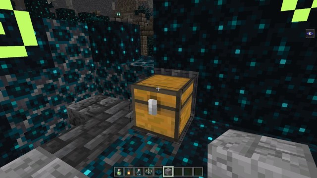 looting-an-ancient-city-chest-in-minecraft