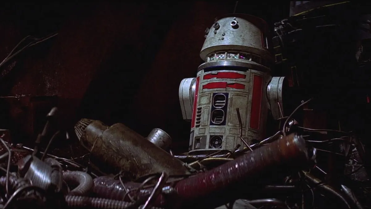 Star Wars' trash can droid
