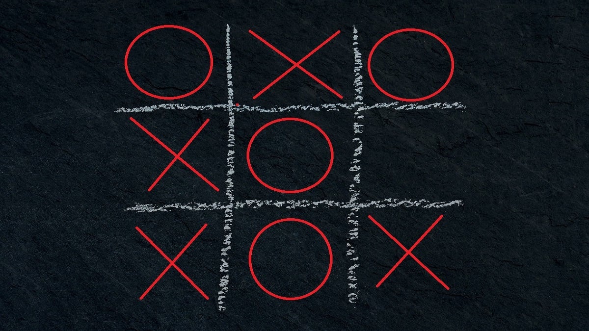 tic-tac-toe-board-going-second