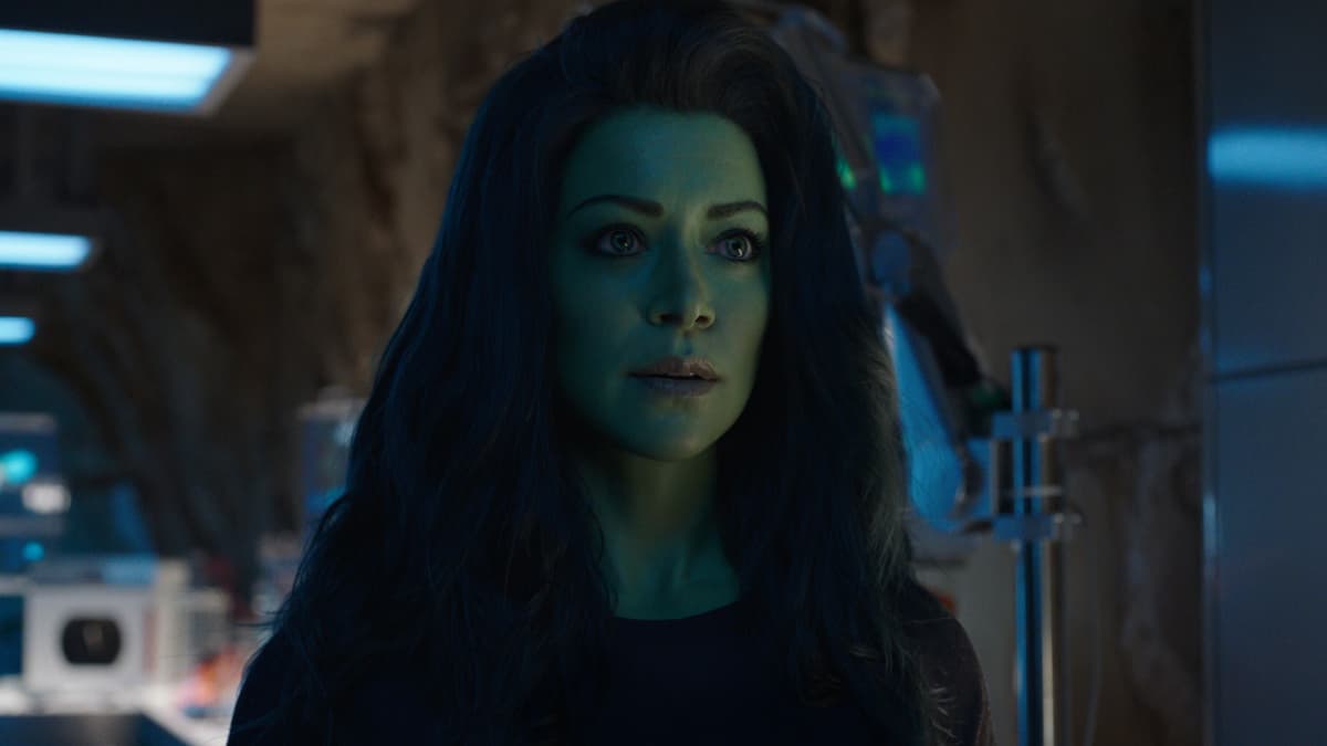 Tatiana Maslany as Jennifer \"Jen\" Walters/She-Hulk in Marvel Studios' She-Hulk: Attorney at Law, exclusively on Disney+. Photo courtesy of Marvel Studios. © 2022 MARVEL.