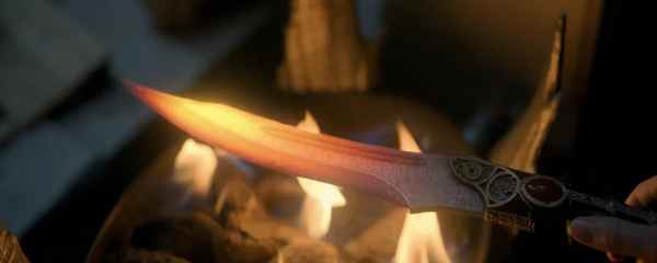 Catspaw Dagger with prophecy revealed by fire.