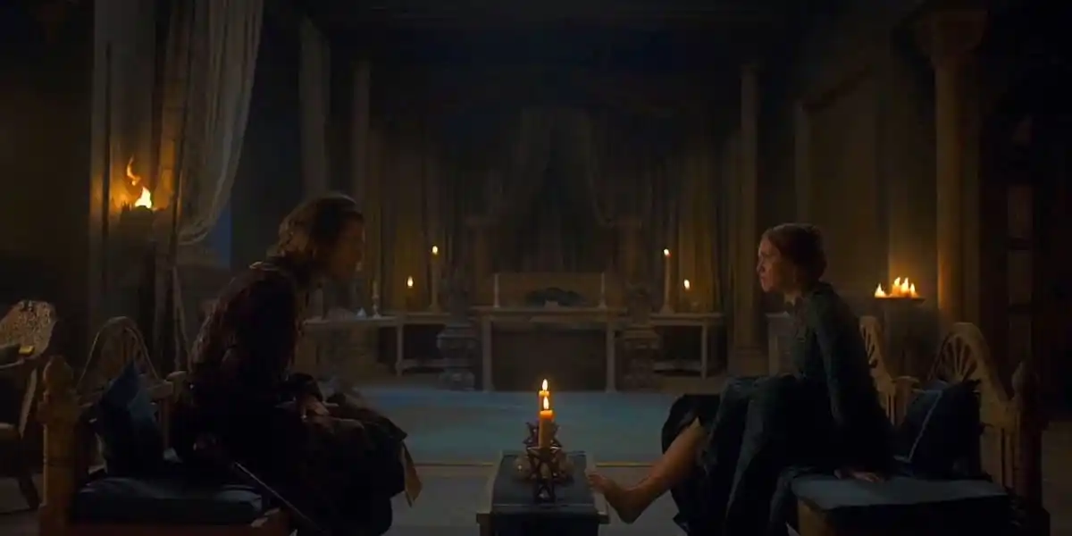 Why does Alicent show her feet in House of the Dragon?