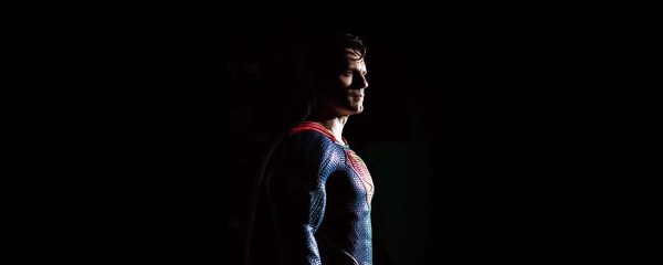 Henry Cavill Confirms Return to Superman