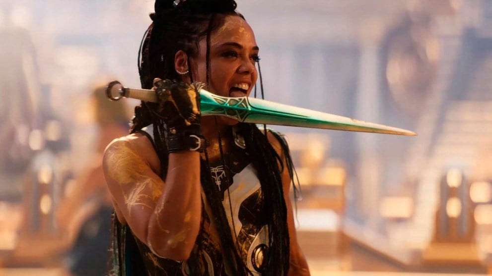 Valkyrie as a queer MCU character