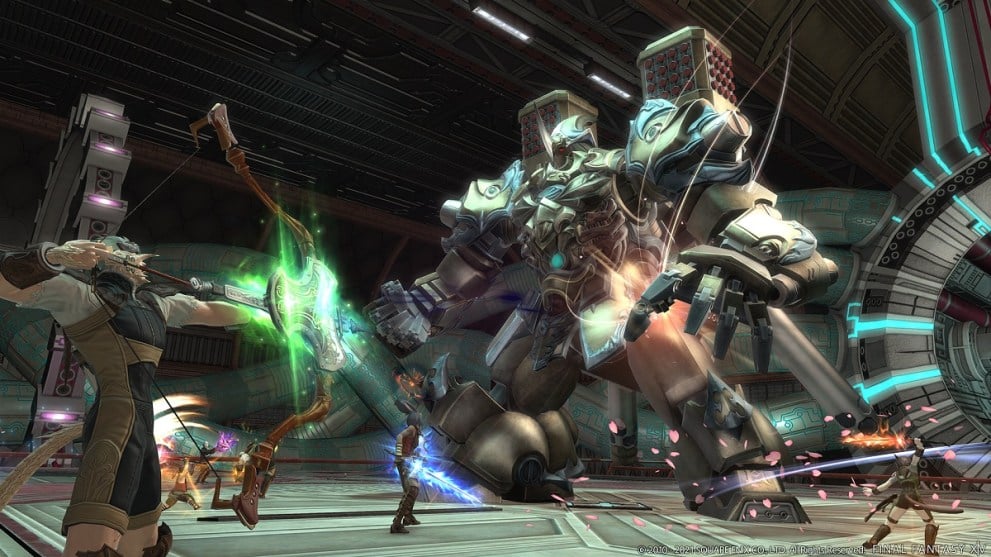 Players fighting a boss in Final Fantasy XIV