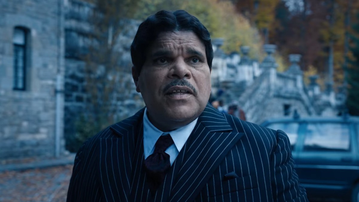 luis guzman family