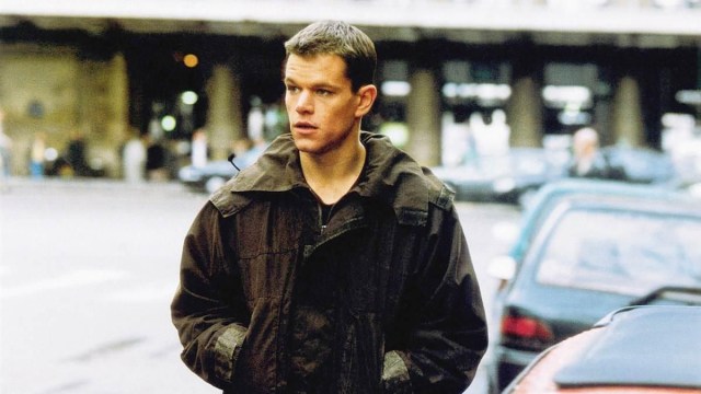 Matt Damon as Jason Bourne in The Bourne Identity.
