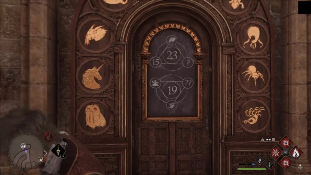 Hogwarts Legacy how to solve the Grand Staircase Arithmancy Door Puzzle.
