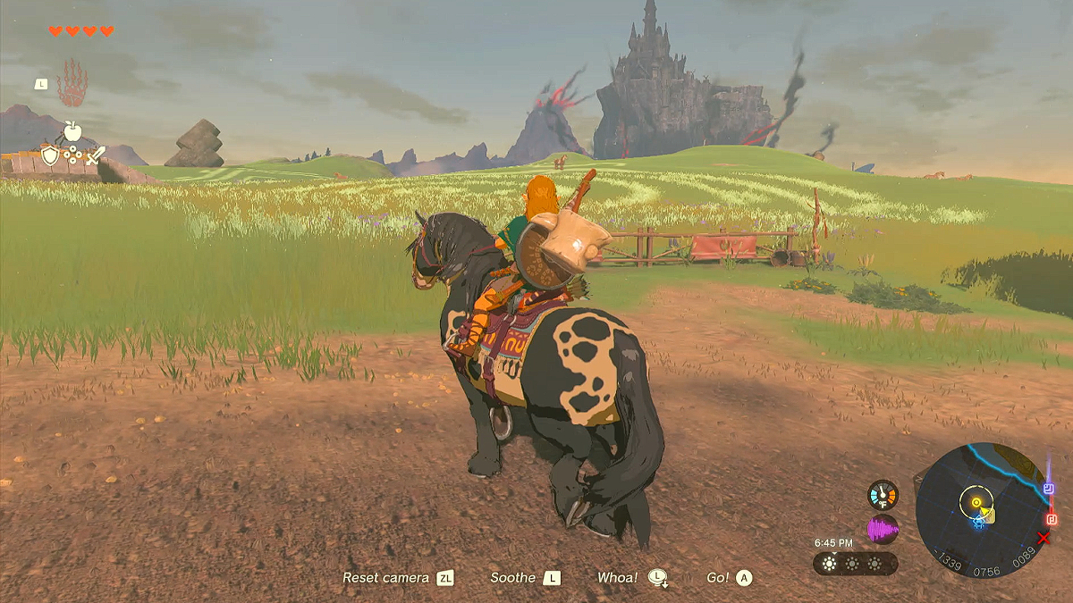 Link riding a horse in Zelda TOTK