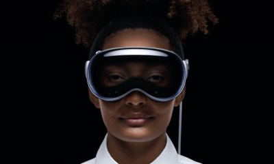 Apple Vision Pro AR Headset