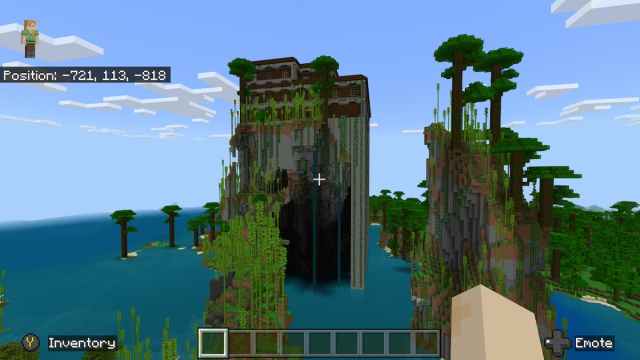 Top Minecraft seeds, Woodland Mansion on Jungle Biome
