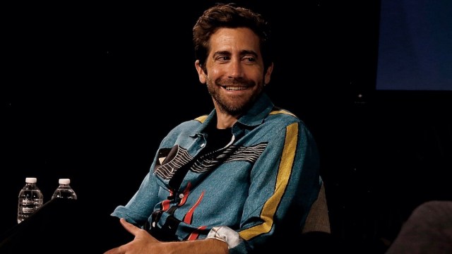 Jake Gyllenhaal is wearing an awful shirt, but he seems to be happy about it