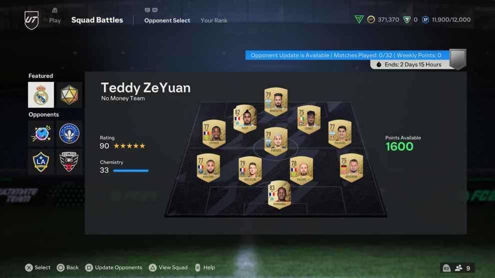 the EA FC 24 featured squad screen in Squad Battles