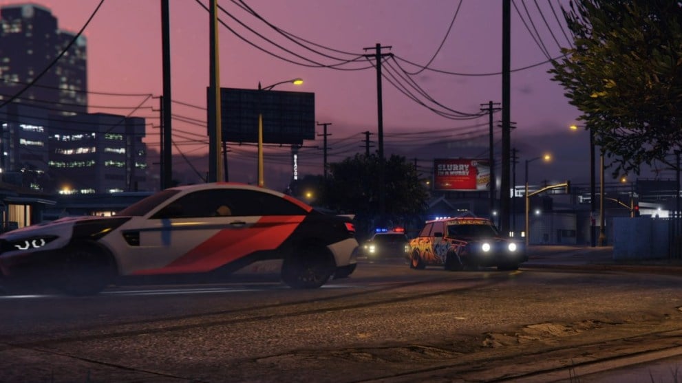 Two cars racing in GTA Online.