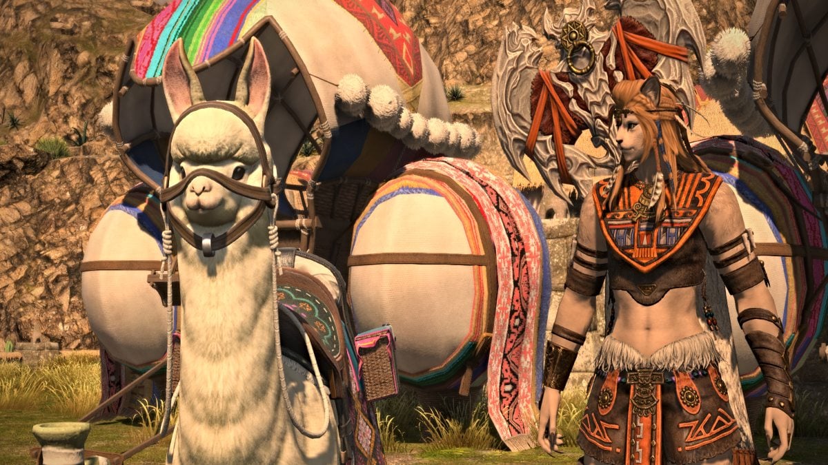 Wuk Lamat and an Alpaca in Final Fantasy XIV