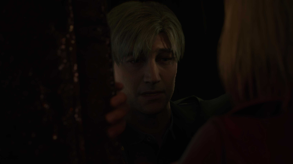 Jams and Maria at the elevator in Silent Hill 2