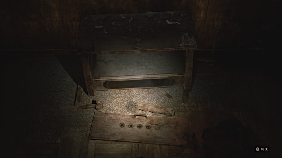 Glimpse of the Past Coin Cabinet in Silent Hill 2 Remake