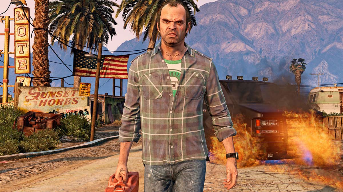 GTA V's PC Version Just Got a Console-Parity Upgrade - character with fuel tank