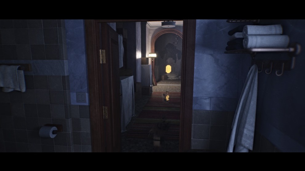 Bathroom hallway coin in LUTO